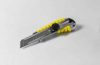 Cutter professionale in acciaio gommato con rotella lama 18 mm
